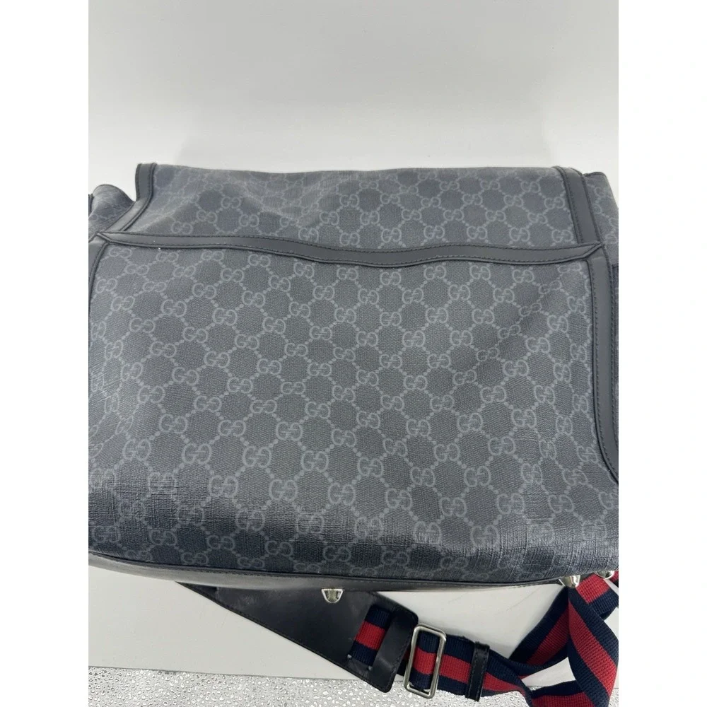 Gucci supreme diaper bag authentic